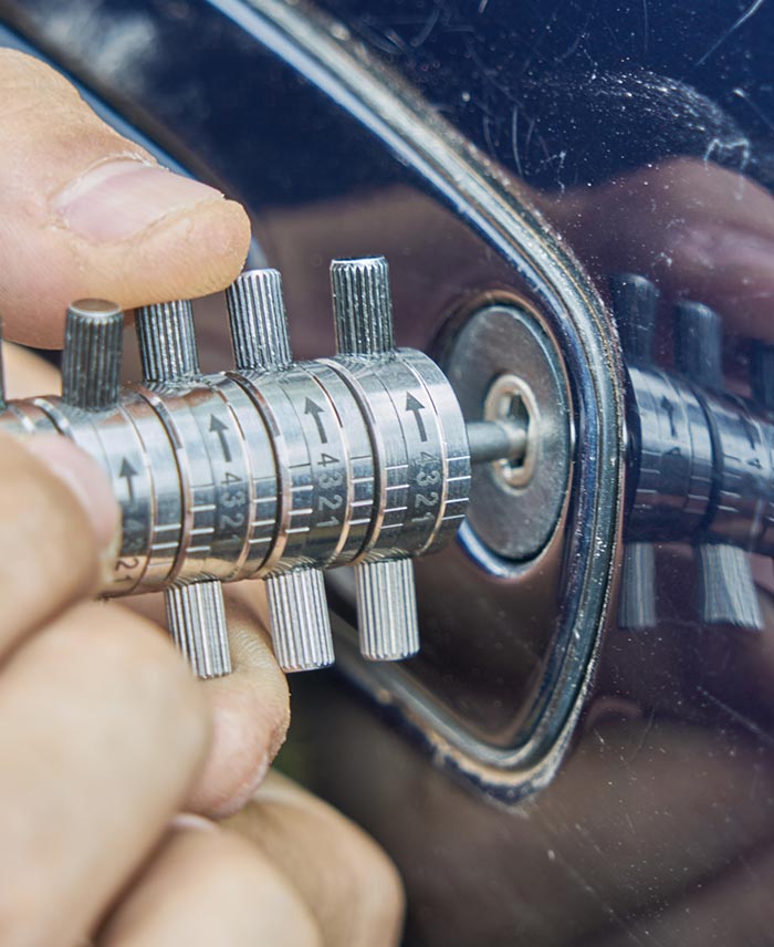 Car Lockout Services by Locksmith aurora Locksmith